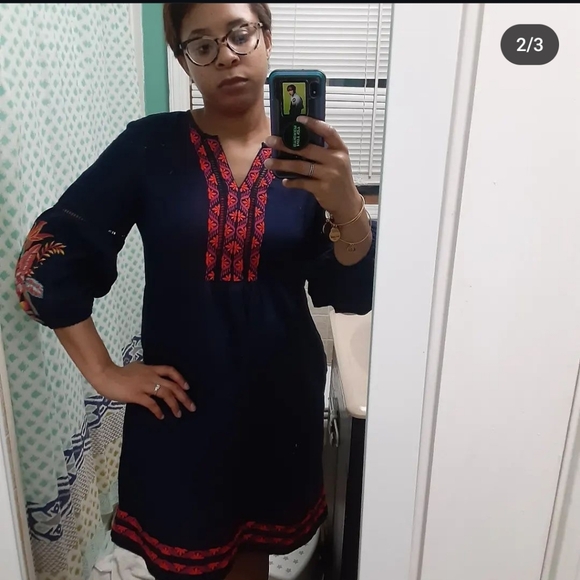 Tommy Bahama navy linen floral embroidery dress - Picture 2 of 2